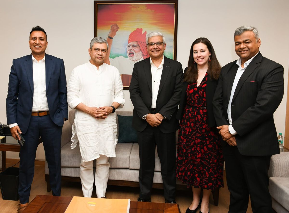 AWS to Invest $8.2 bn in Maharashtra to Boost GPU Infrastructure