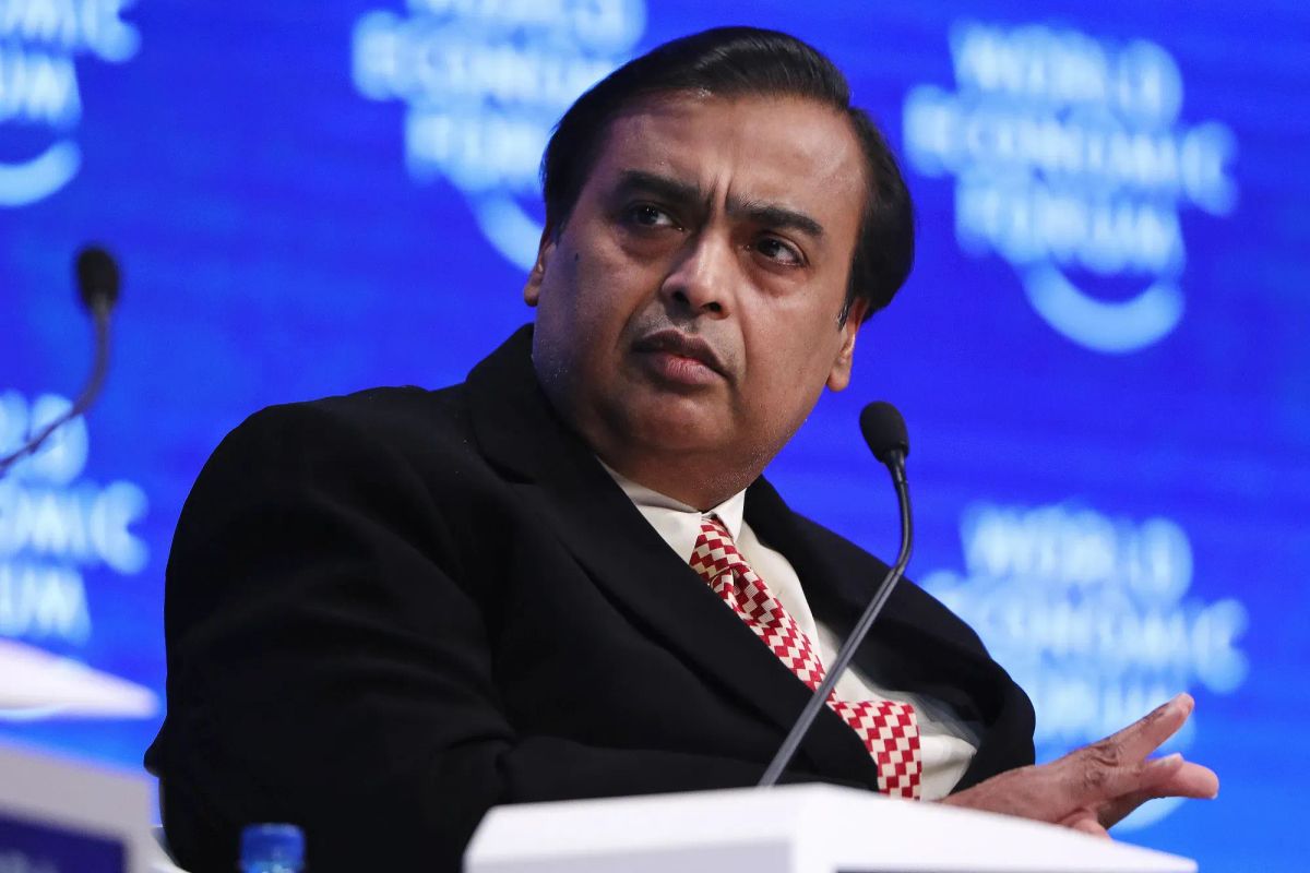 Reliance to Build India's Largest AI-Ready Data Centre in Gujarat