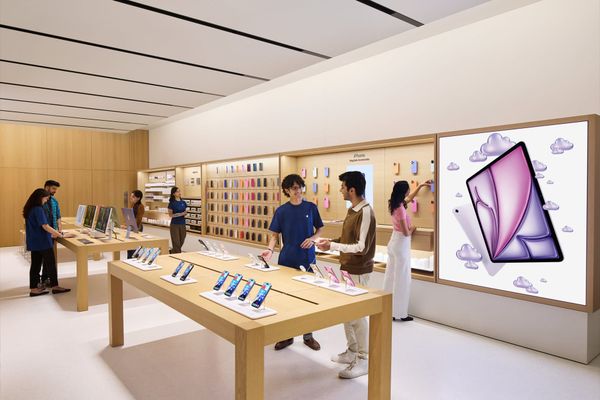 Apple Opens New Flagship Store in Bengaluru