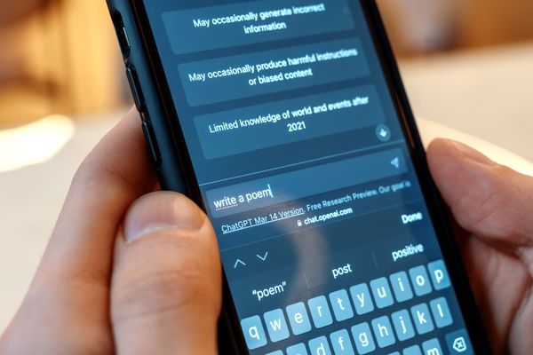 Stop Telling Your Chatbot Everything, Stanford Researchers Warn