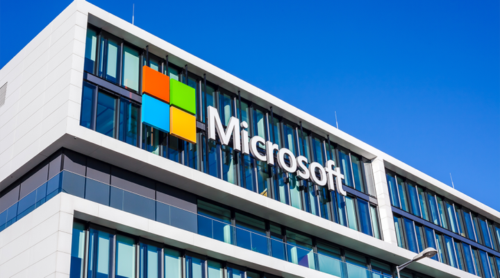 Microsoft Unveils Fara-7B — A Compact AI Agent That Uses Your PC Like a Human