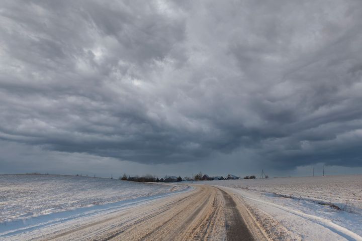 Google DeepMind Launches WeatherNext 2 — AI Model Delivers Ultra-Fast, High-Resolution Forecasts