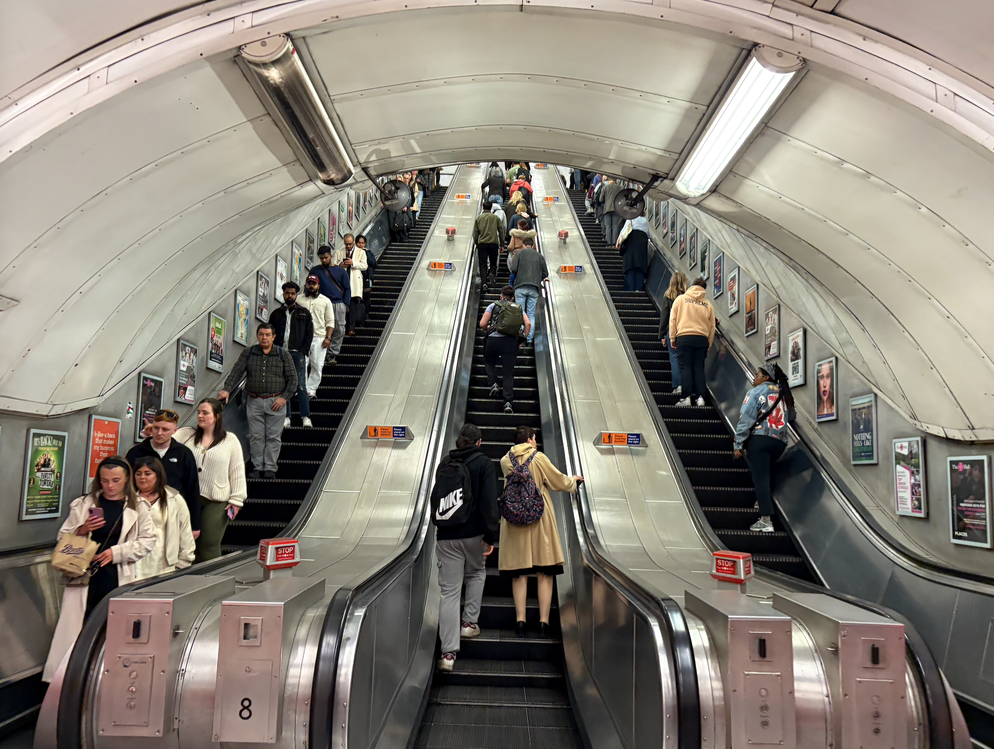 歐洲旅遊 - 倫敦自由行（下）：大英博物館、波羅市集（Borough Market）、柯芬園！