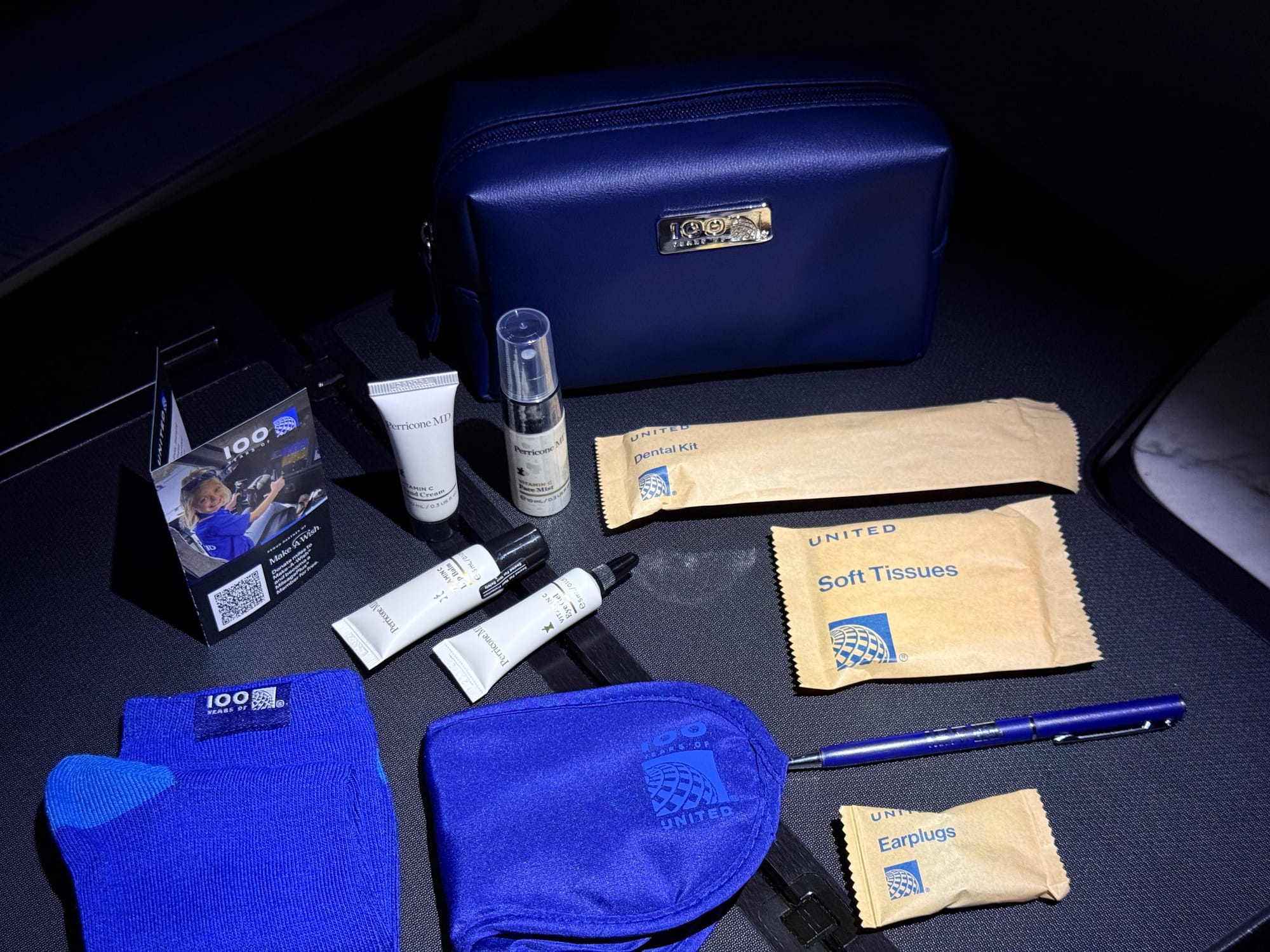 United Polaris amenity kit contents spread on the table