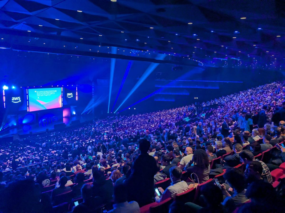 AWS Summit Paris : l’IA générative au cœur des transformations d’entreprise