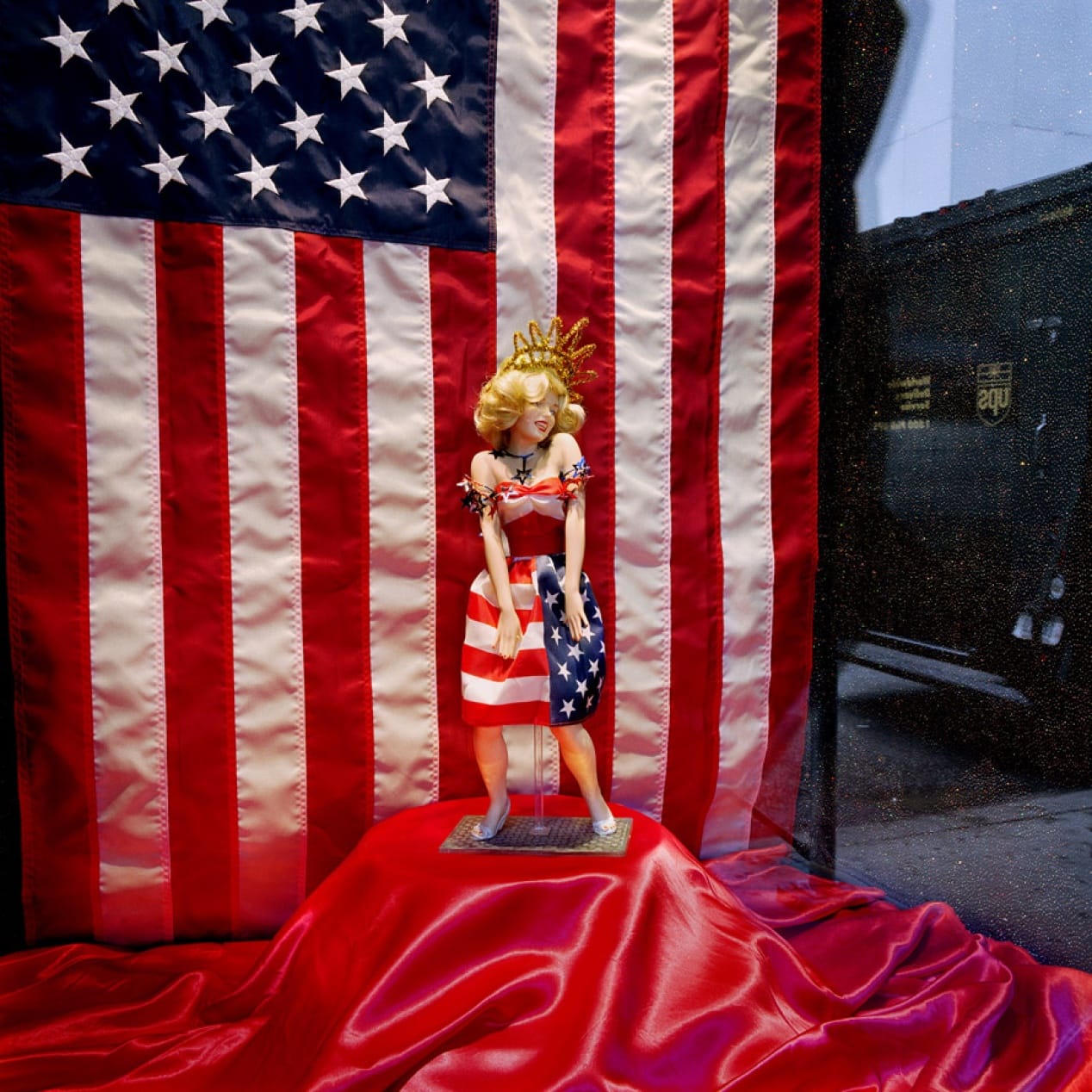 Past Exhibitions: Phil Bergerson — Photographs of America