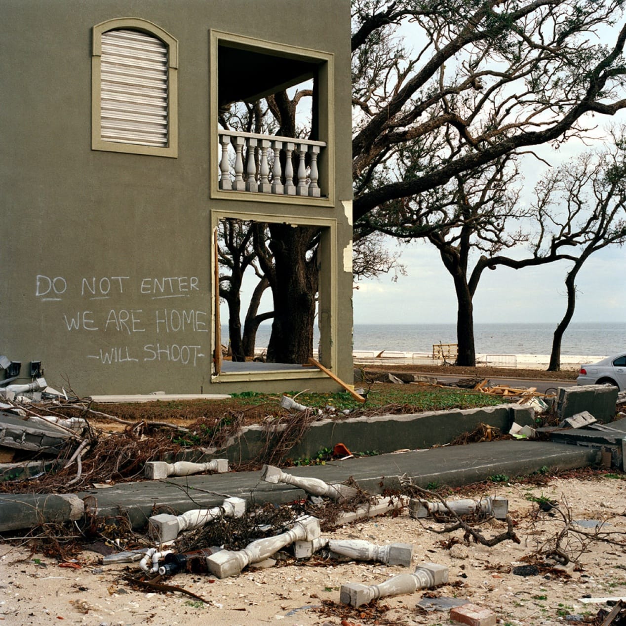 Past Exhibitions: Phil Bergerson — Photographs of America