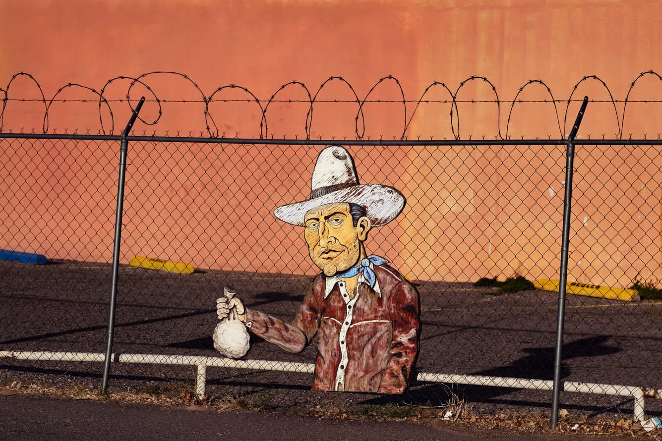 Past Exhibitions: Phil Bergerson — Photographs of America