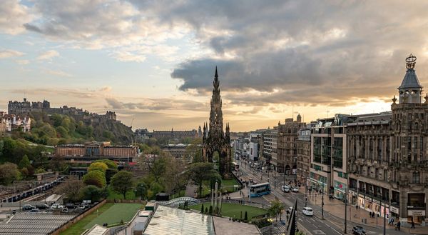 Daynote - Tue 22 Apr