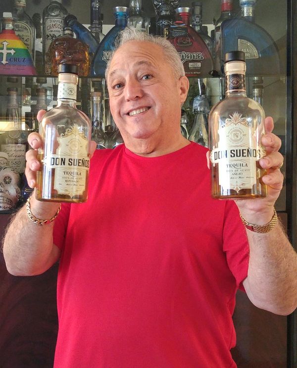 Don SUEÑOS TEQUILA -  An Easy Drinking, Quality Made, Inexpensive Tequila You Must Try.... Perfect For Newcomers Or Everyday Sippers.