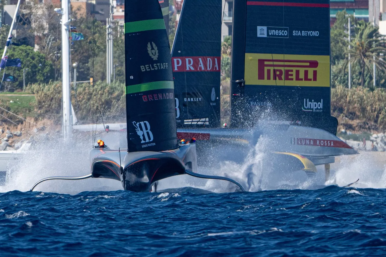 Heavyweights all square in electrifying Louis Vuitton Cup Final