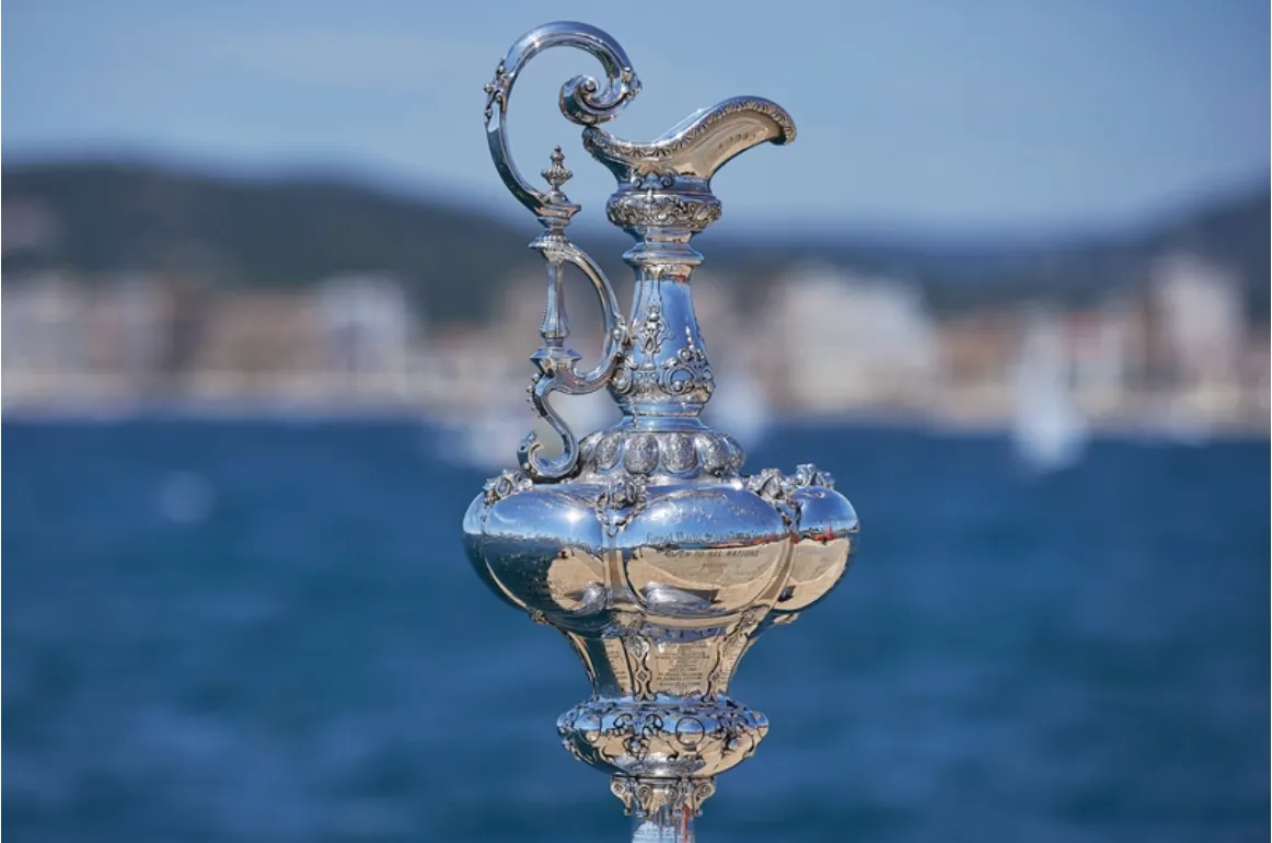 Five teams confirmed as Italians, Swiss, and French join New Zealand and Great Britain for the 38th America’s Cup