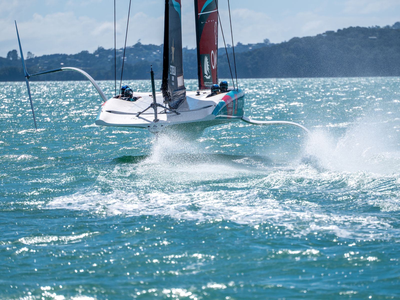 New Zealand Women and Youth squads begin on-the-water training