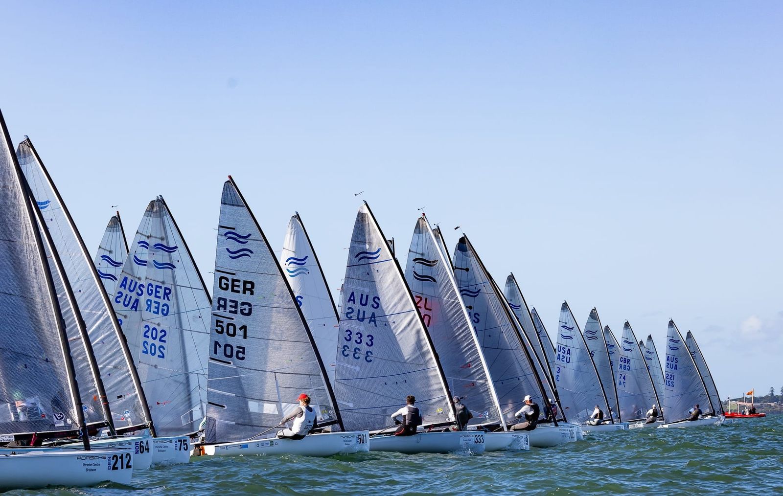 Casey holds the lead after mixed day in Brisbane