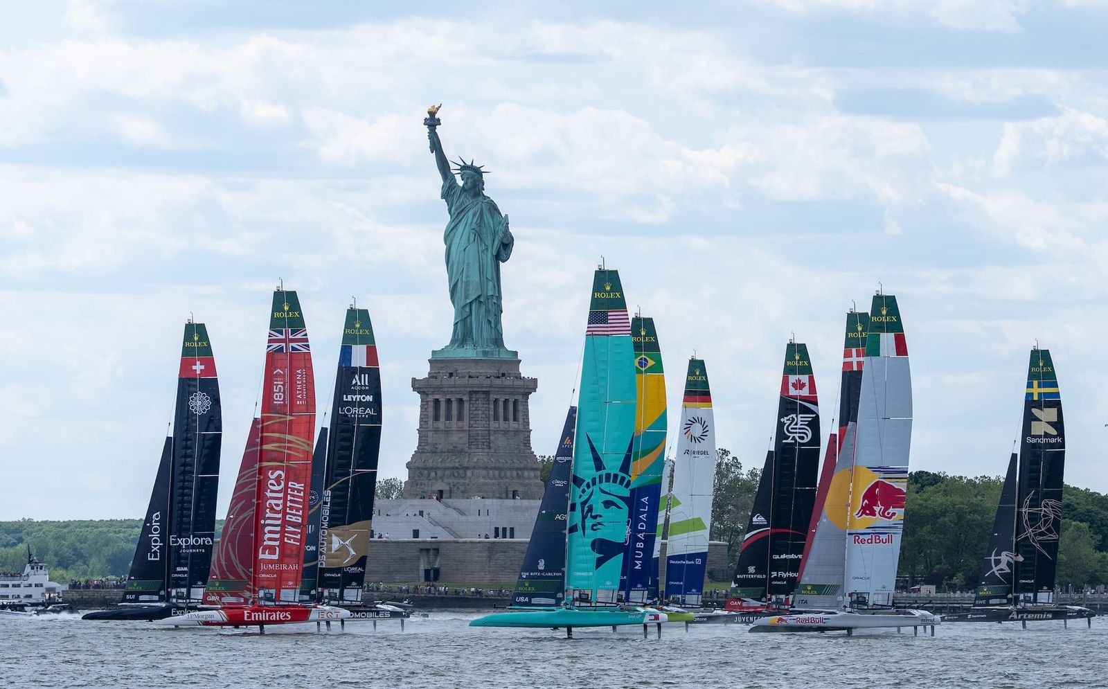Tom Slingsby pulls a rabbit out of the hat in New York