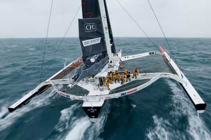 The Famous Project CIC crew complete first all-women nonstop circumnavigation