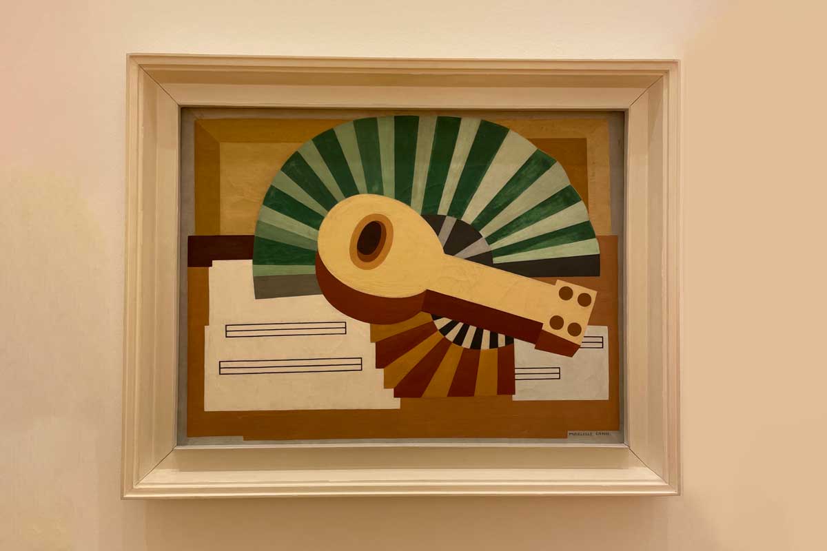 Guitare et éventail (around 1926) by Marcelle Cahn