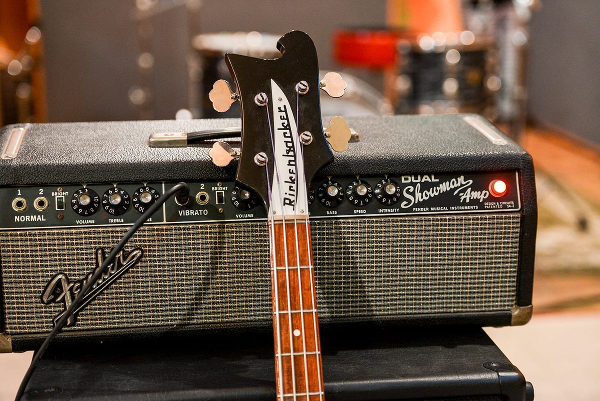Fender Dual Showman amp and Rickenbacker bass in Boulevard Recording's tracking room