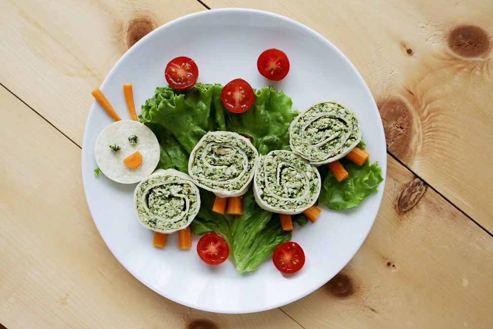 Healthy Family-Friendly Meals and Snacks: Pulled Chicken & Pesto Wraps