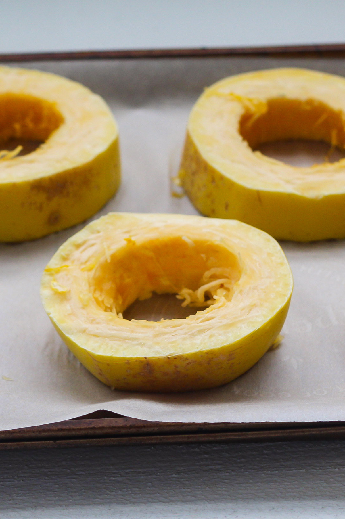 How To Cook Spaghetti Squash: Spaghetti Squash Baking