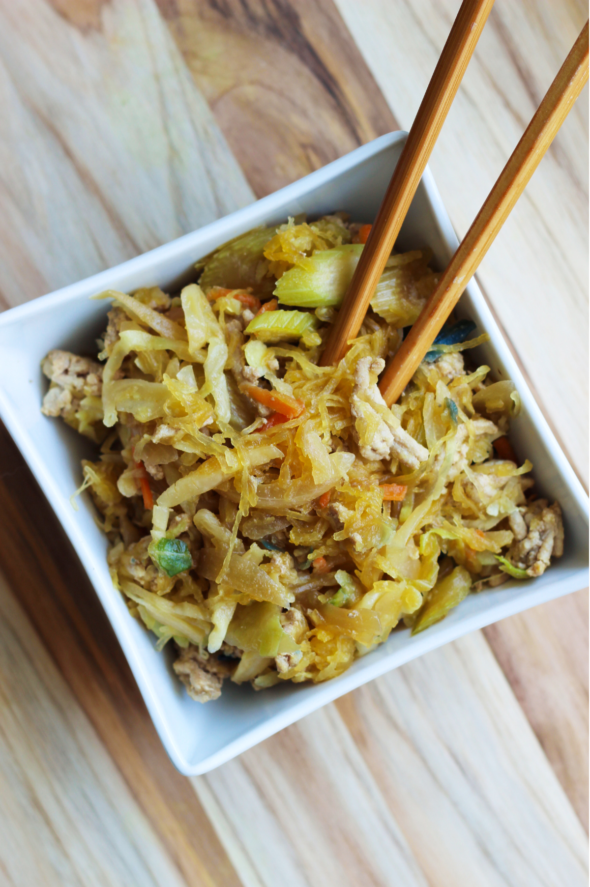 How To Cook Spaghetti Squash: Spaghetti Squash Chow Mein