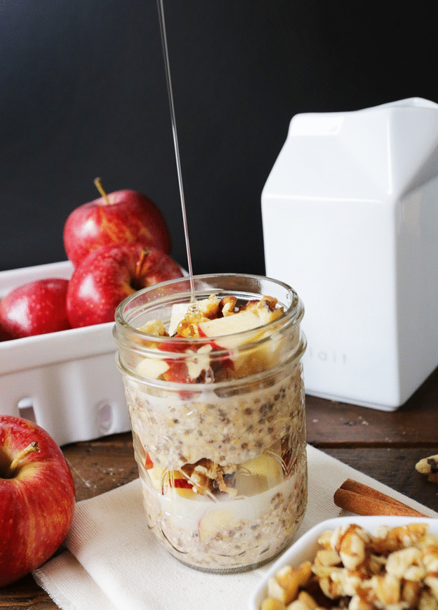 Apple Cinnamon Overnight Oats