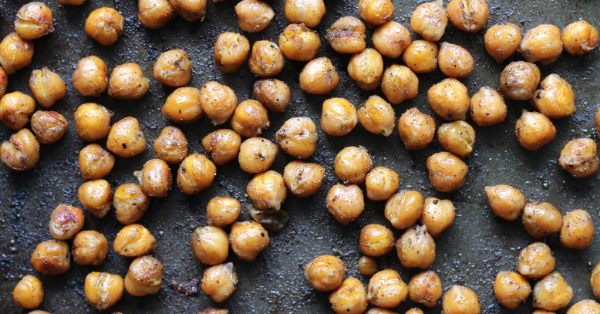 20 Healthy Meals to Make with Non-Perishable Foods: Sweet & Crunchy Chickpeas