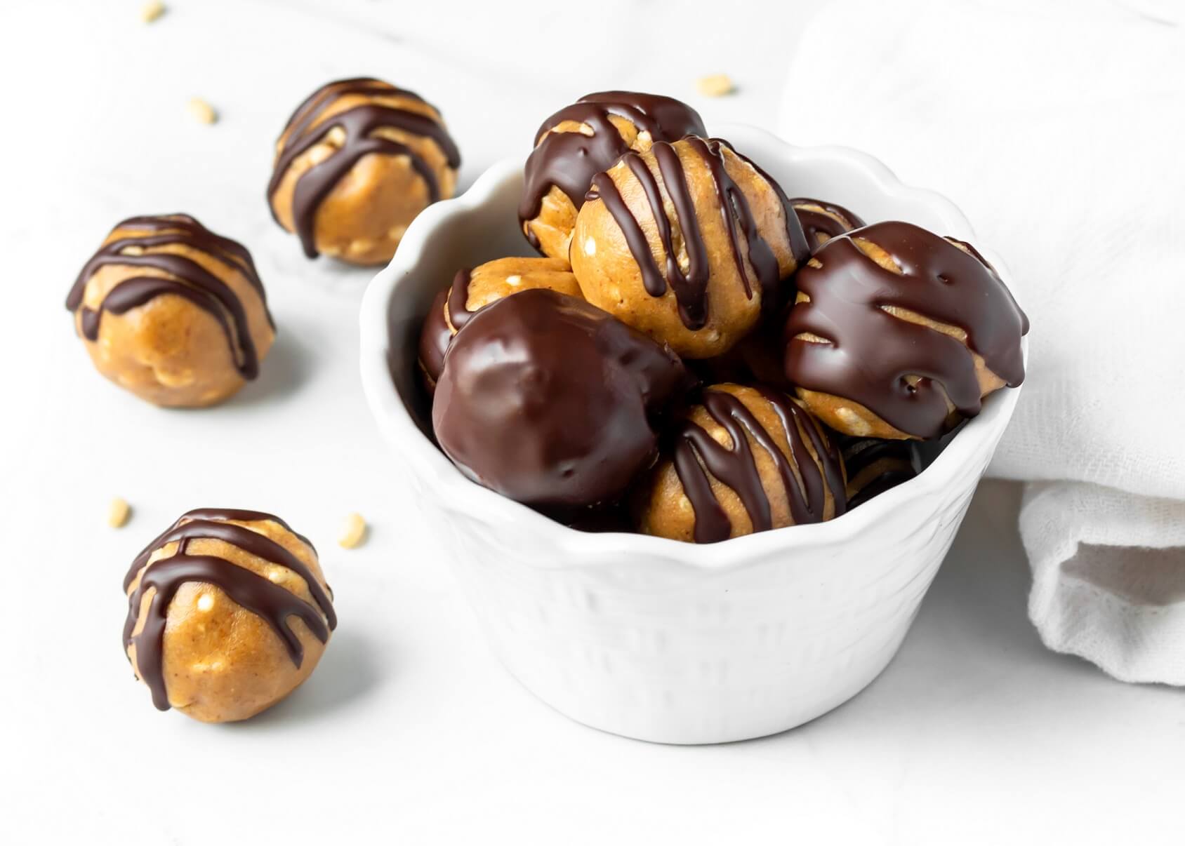 20 Freezer Friendly Meal Ideas: Peanut Butter Crunch Balls