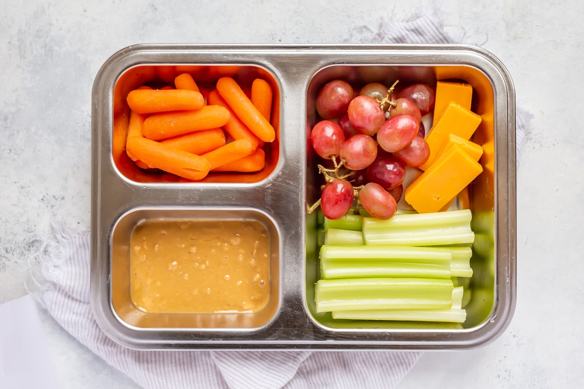 20 Meal Ideas to Support Your Clients Oral Health:Grapes & Cheese Snack Box