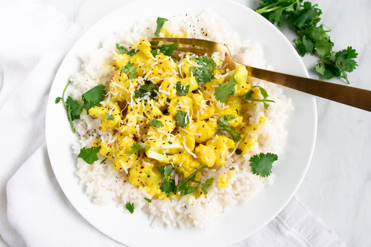 20 Meal Ideas to Help Clients Manage Arthritis: Coconut Turmeric Cauliflower Bowls