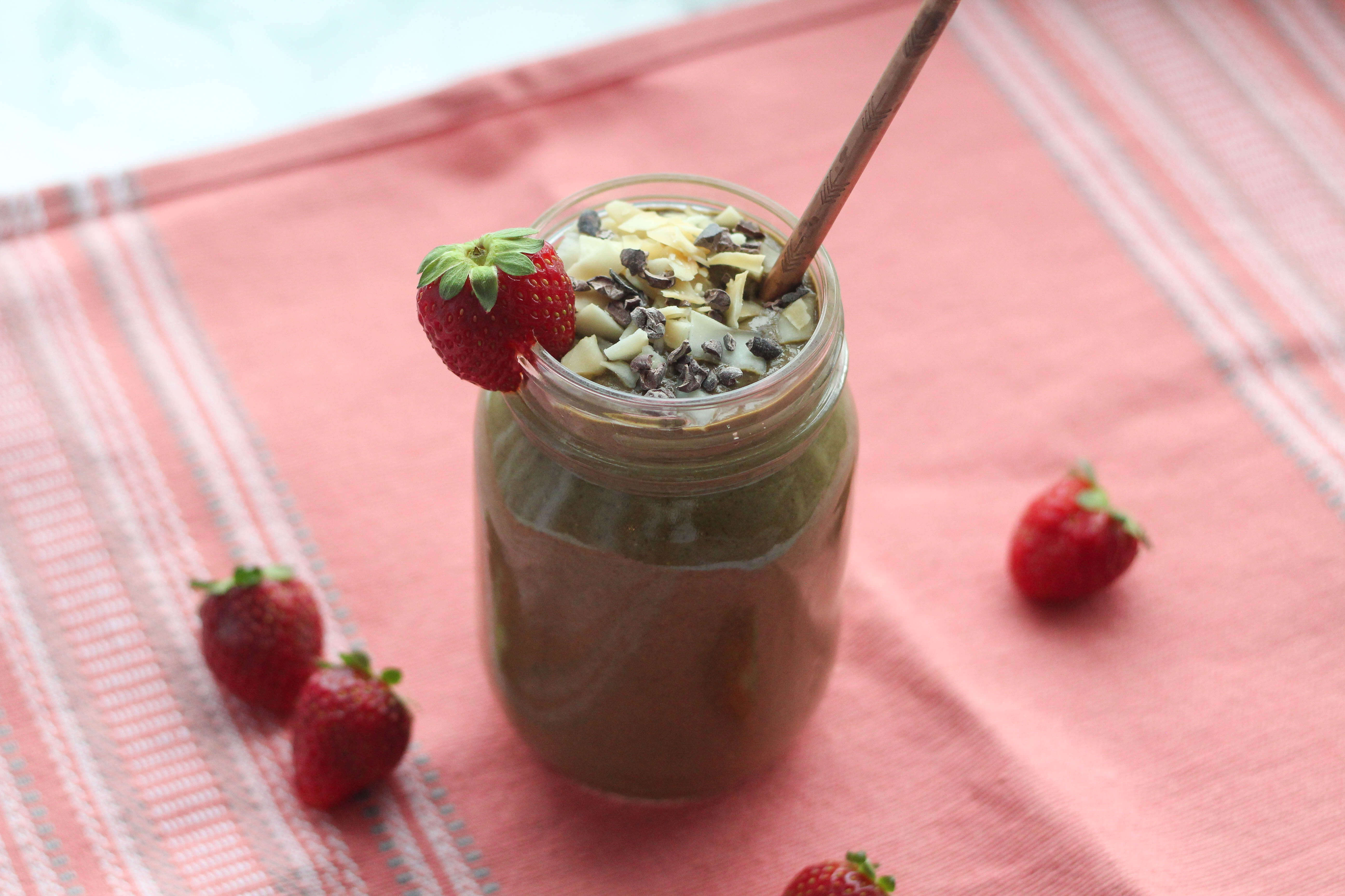 20 Meal Ideas to Help Clients Manage Arthritis: Chocolate Collagen Smoothie