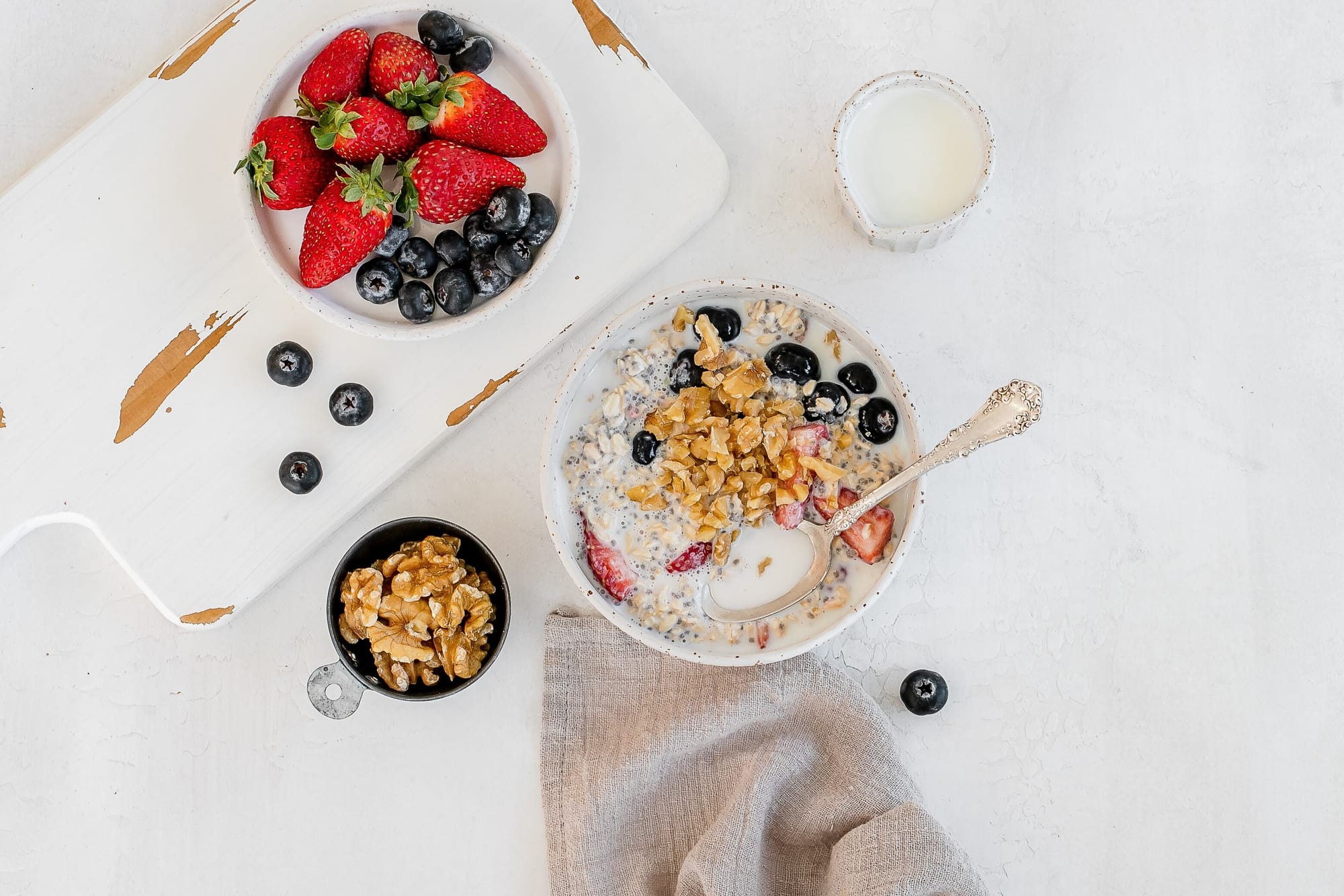 Endometriosis Nutrition: Evidence-Based Dietary Strategies to Support Symptom Management (+ 2 Ready-to-Use Meal Plans)