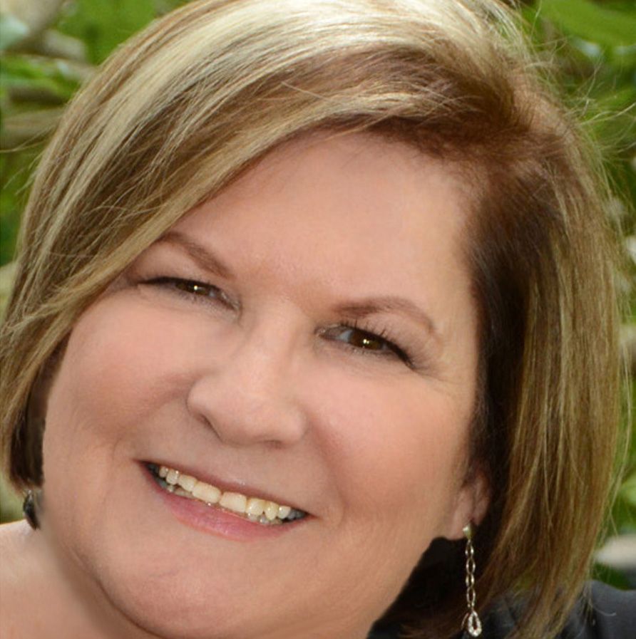 Building an eLearning Academy - Danna Olivo