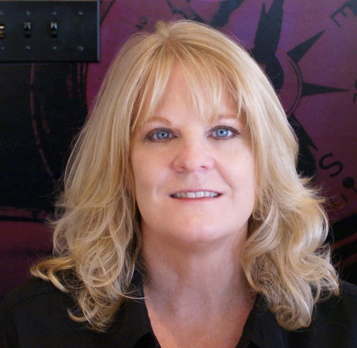 Love in a box - Valentine Studios