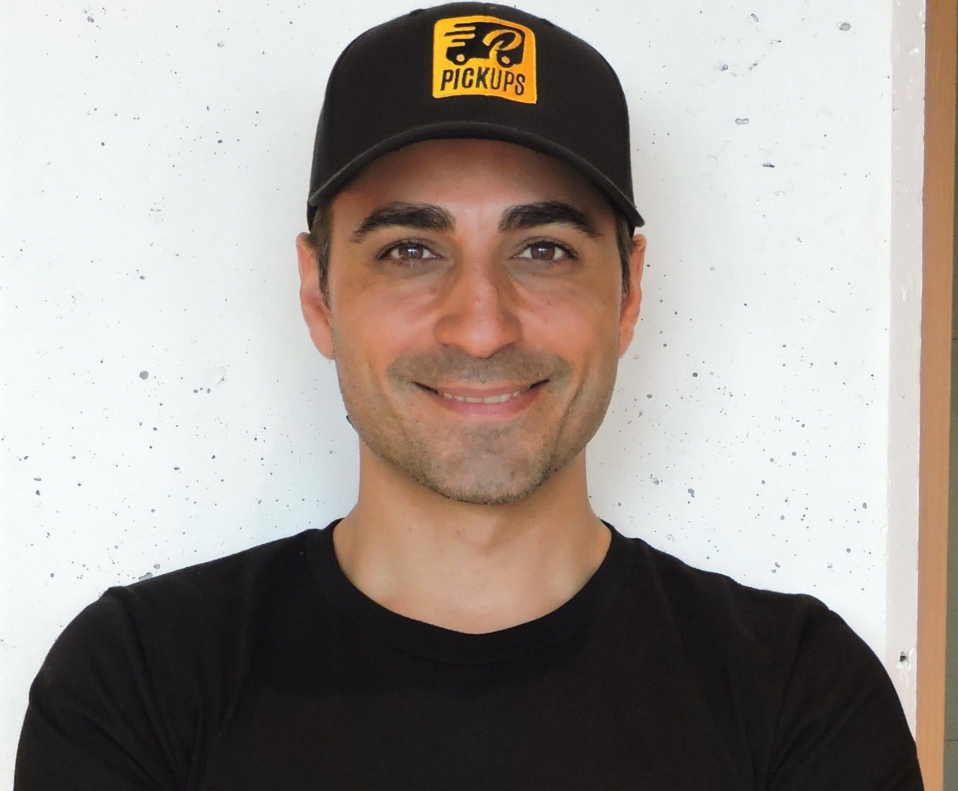 Last-Mile Delivery Platform - Pickups Inc.