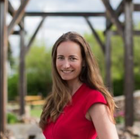 Psychologist & Play Therapist - Tania Johnson