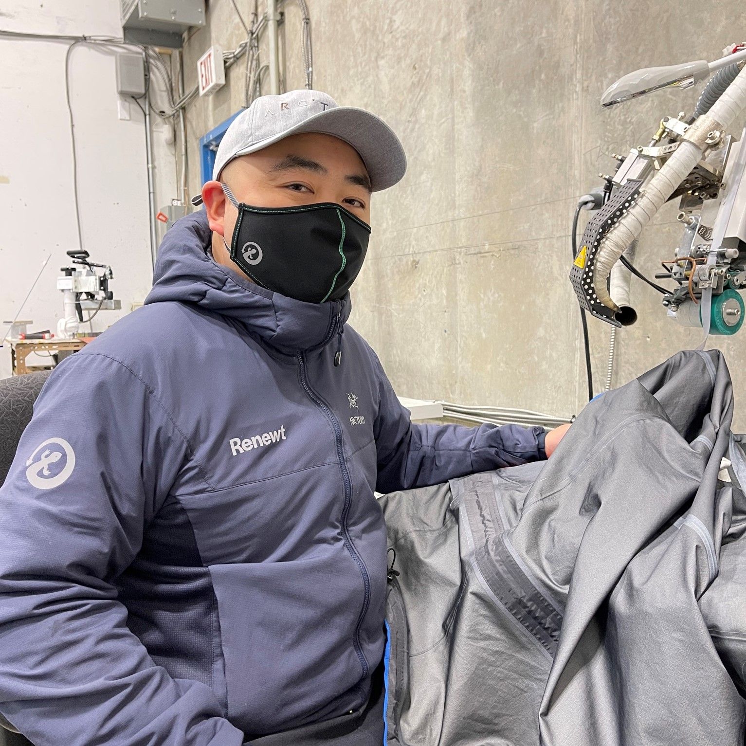 The expert in outdoor apparels - Renewt Technical Apparel Specialist