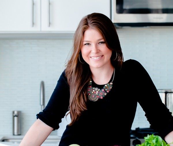 A Beautiful Plate - Laura Davidson