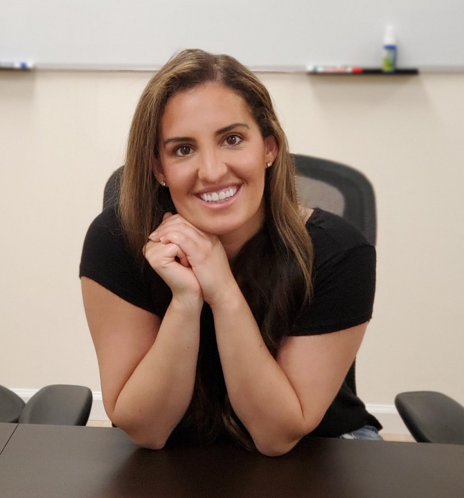 Holistic Health Consultant - Jordan Trinagel