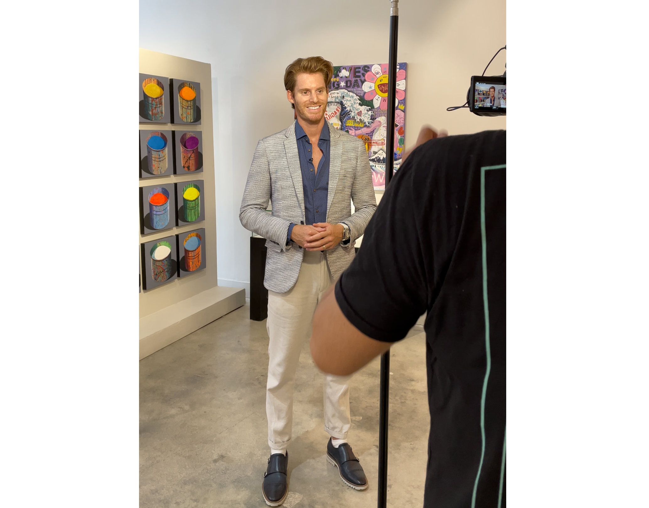 A Multi-Channel Art Distributor - Carousel Art Group