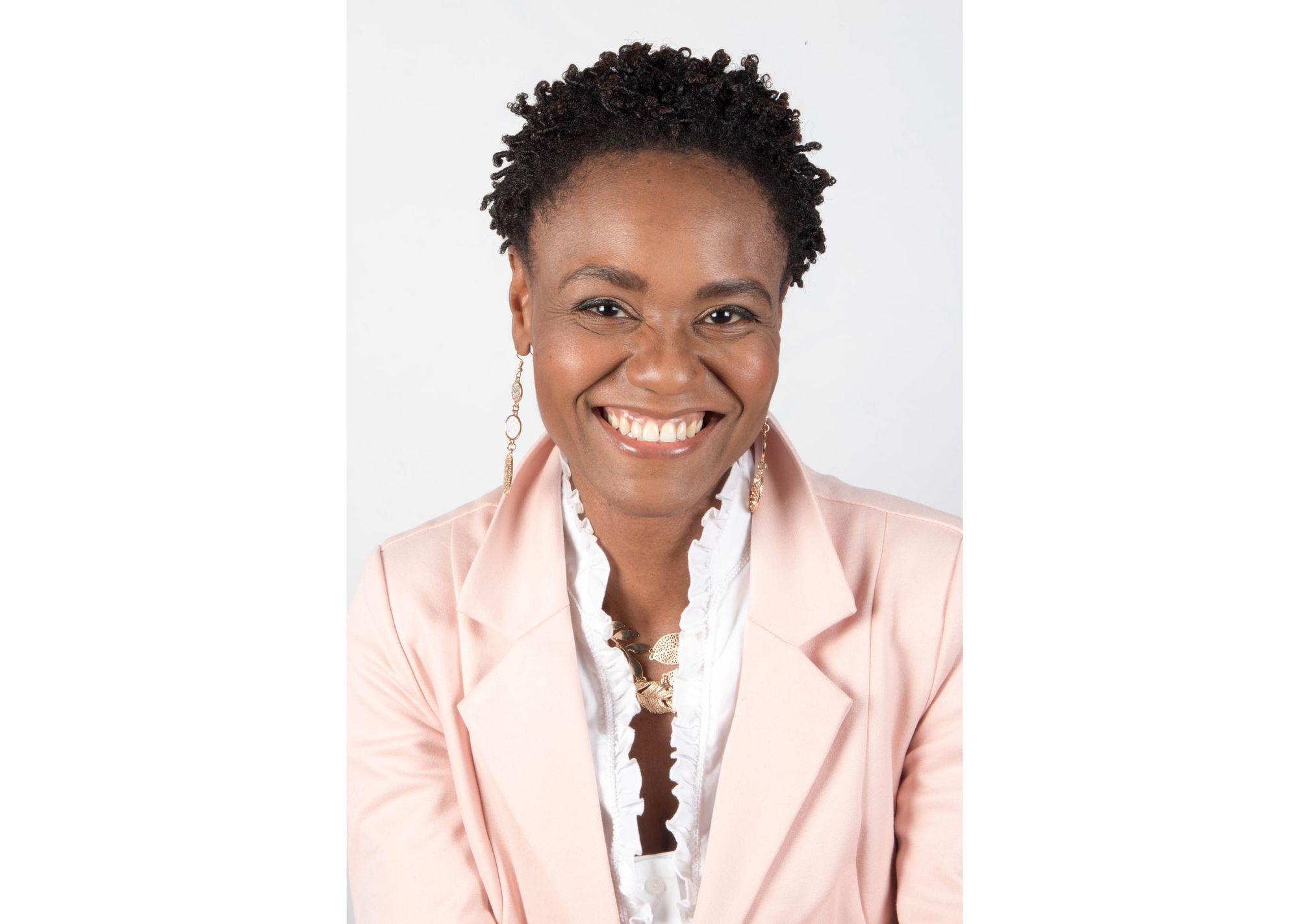 Helping Women to Find Themselves - Holistic Oracle Healer