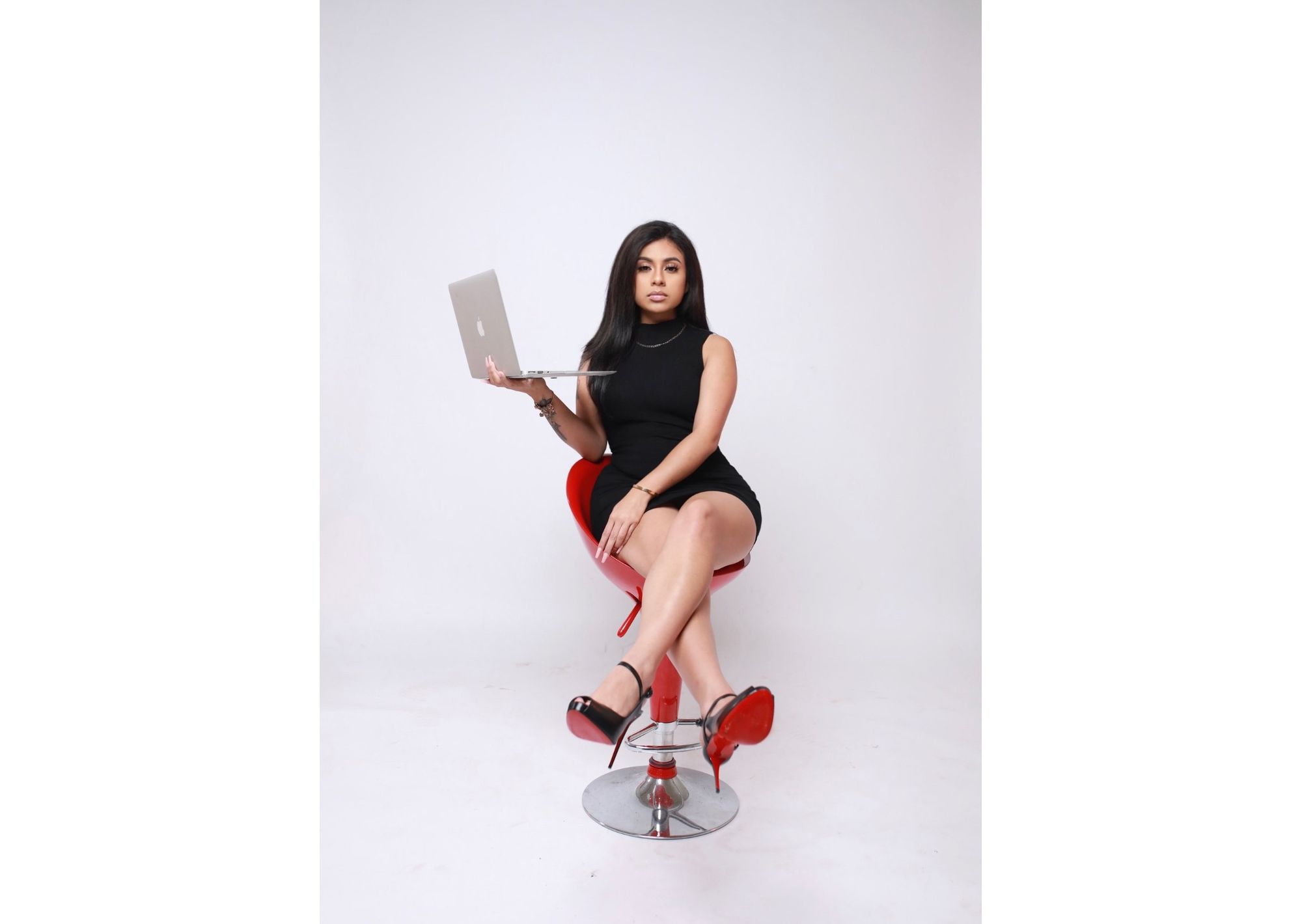 Multi-Talented Entrepreneur - Fiorella Madrid