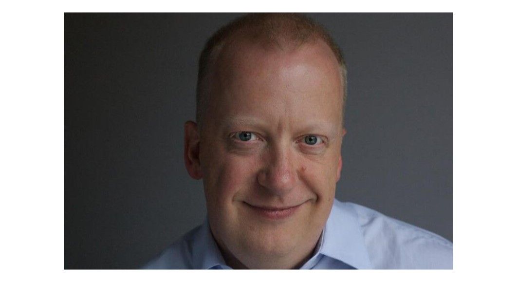 We Love Fixing Careers - Career Service Station