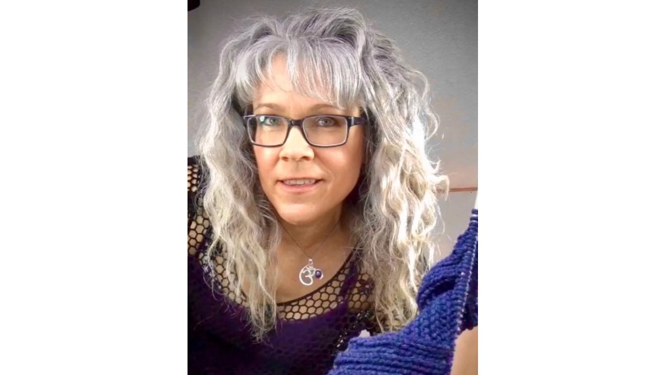 Knitting and Crochet Patterns - KweenBee.com