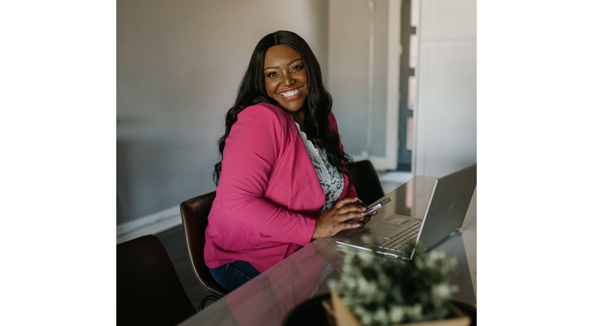 Attract and Retain Clients - Shalishia De'Ann Creative Studio