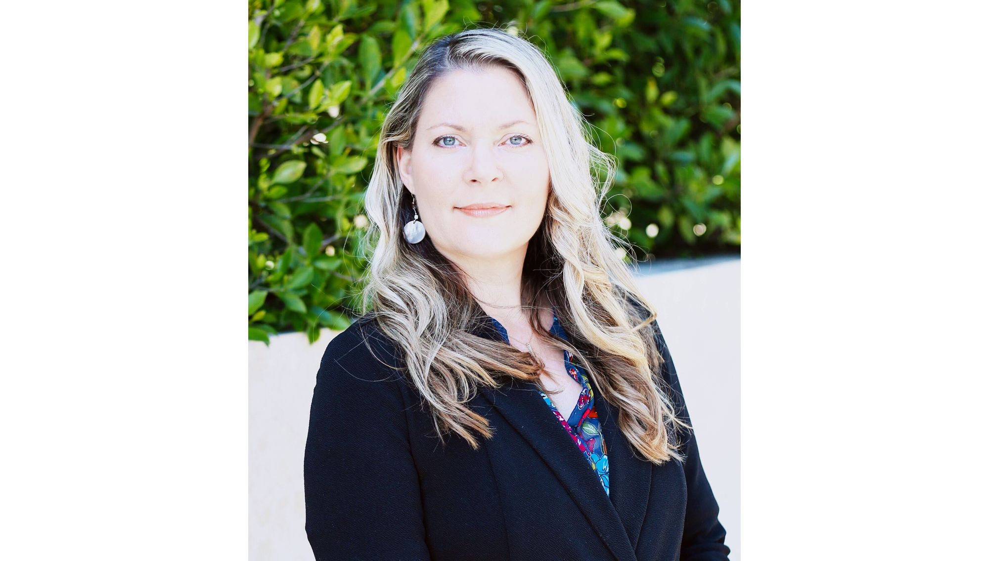 Rise Up Recover - Ria Flanagan