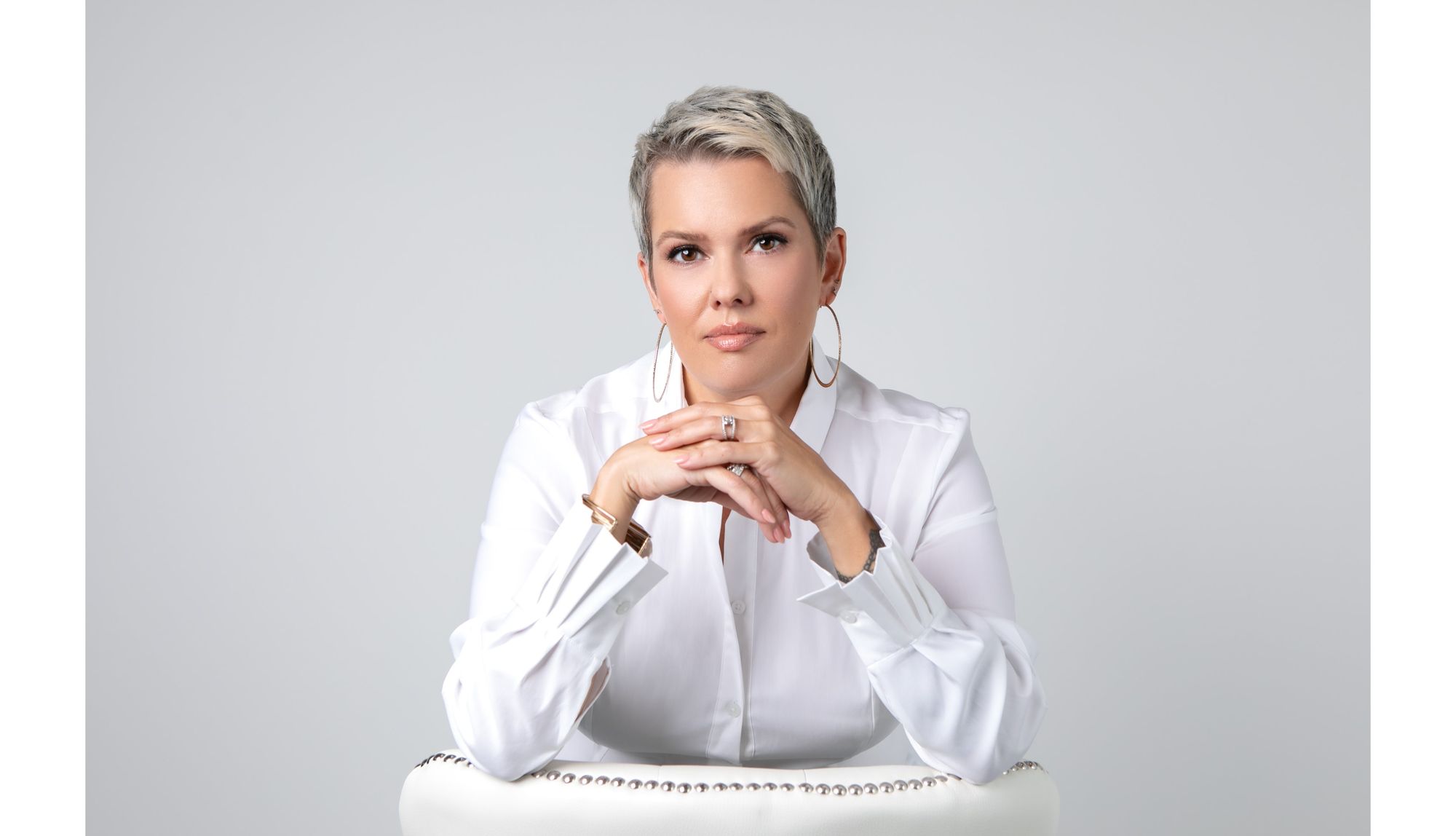 Making Makeup Easy for Everyone - Carrie Wilson Makeup