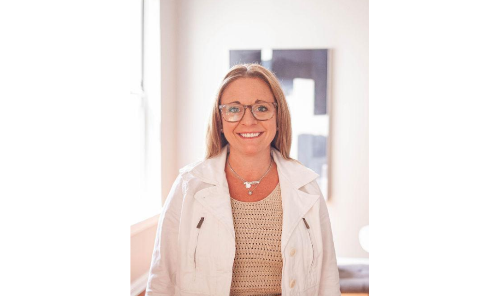 Build Savvier Marketers - Forthright-people