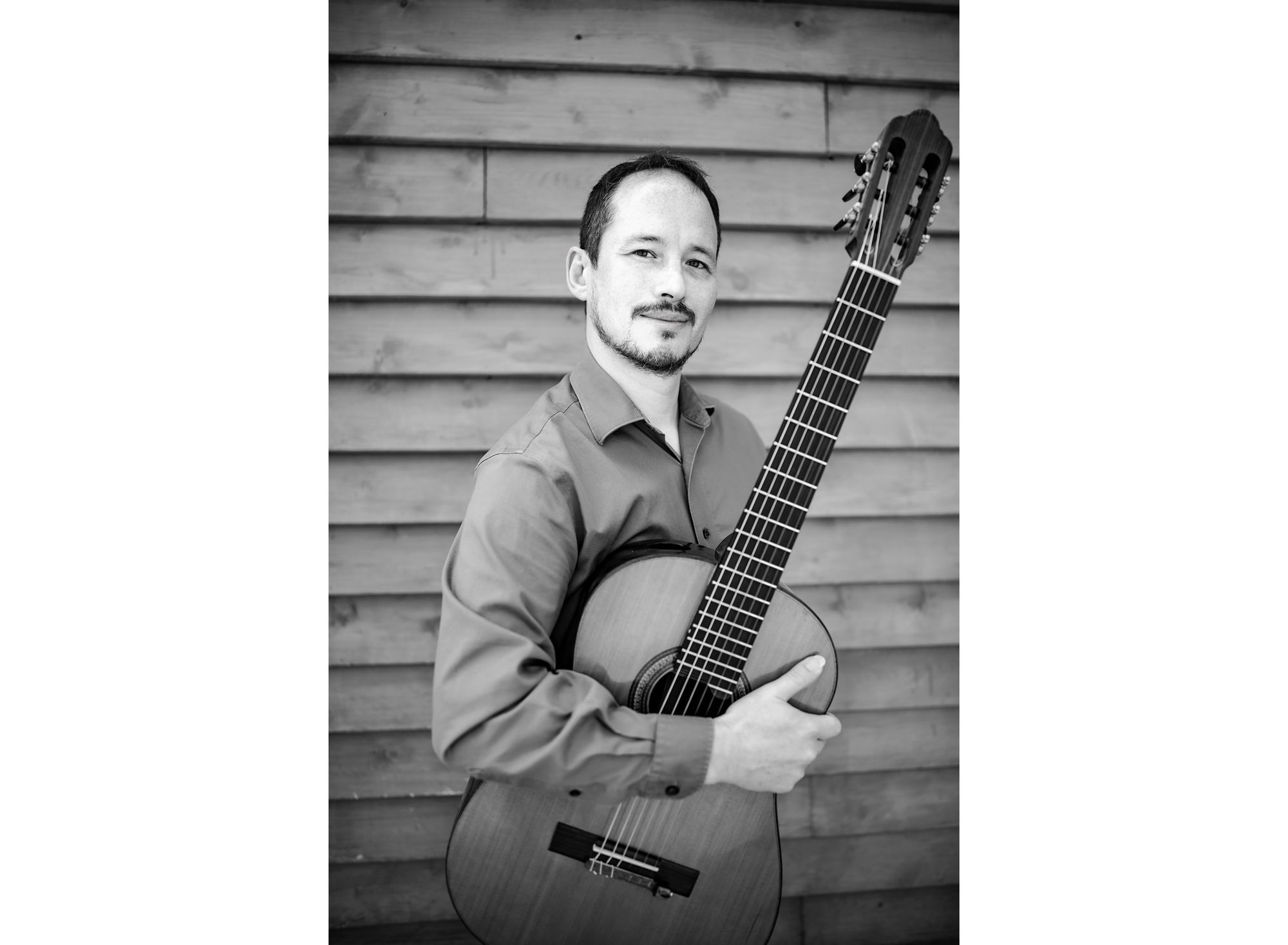 Canadian Guitar Virtuoso - Andrew Mah