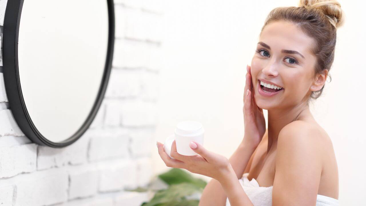 How to Properly Wash Your Face